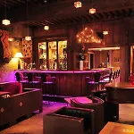 La Tour Rose Hotel