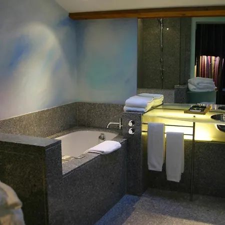 Hotel La Tour Rose Lione