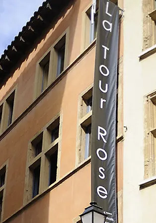 La Tour Rose 4* Lione