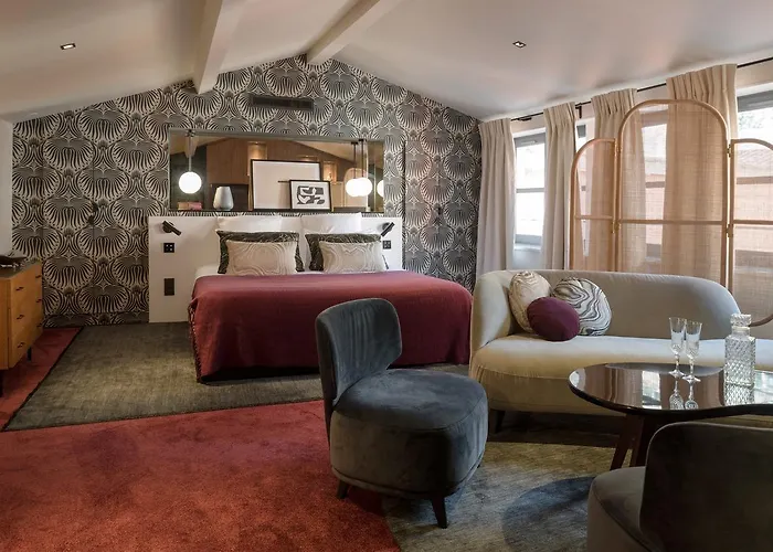 Hotel La Tour Rose