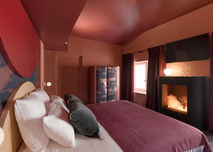 La Tour Rose Hotel 4*