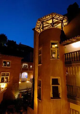 Hotel La Tour Rose 4*