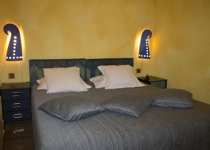 La Tour Rose 4* Lyon