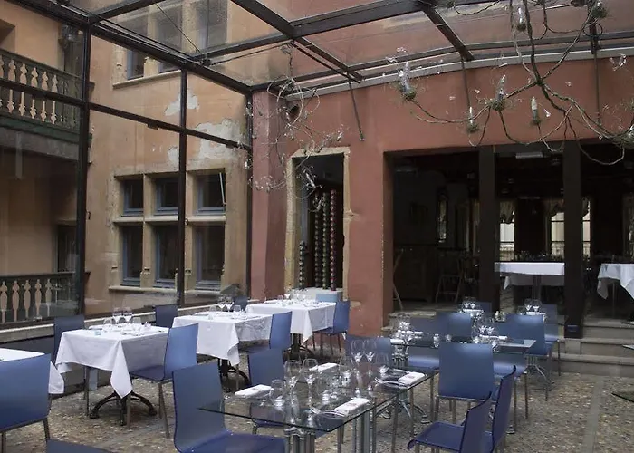 Hotel La Tour Rose