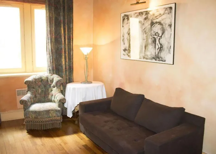 Hotel La Tour Rose 4*
