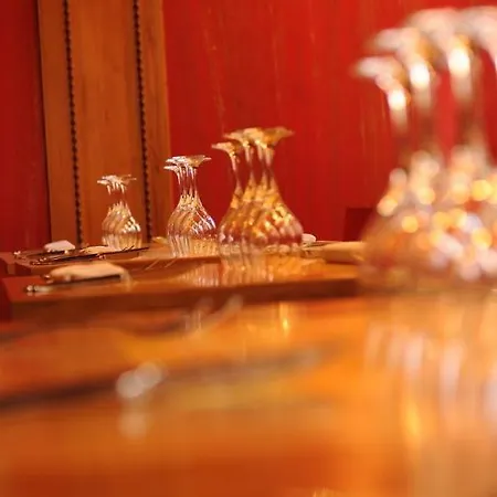 La Tour Rose 4* Lyon