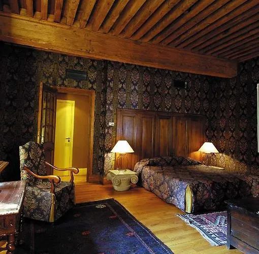 La Tour Rose 4* Lyon