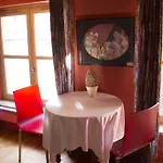 La Tour Rose Отель Лион