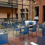 Hotel La Tour Rose 4*