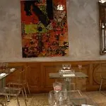 La Tour Rose 4* Лион