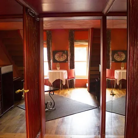 Hotel La Tour Rose 4*