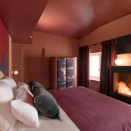 La Tour Rose Szálloda 4*